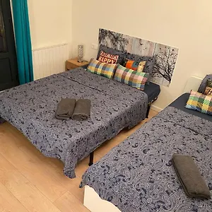 Private By Bcn Center Hostal Barcelona